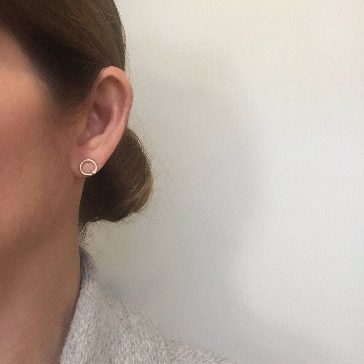 Allu Gold Circle Diamond Stud Earrings-earrings-NIXIN-NIXIN