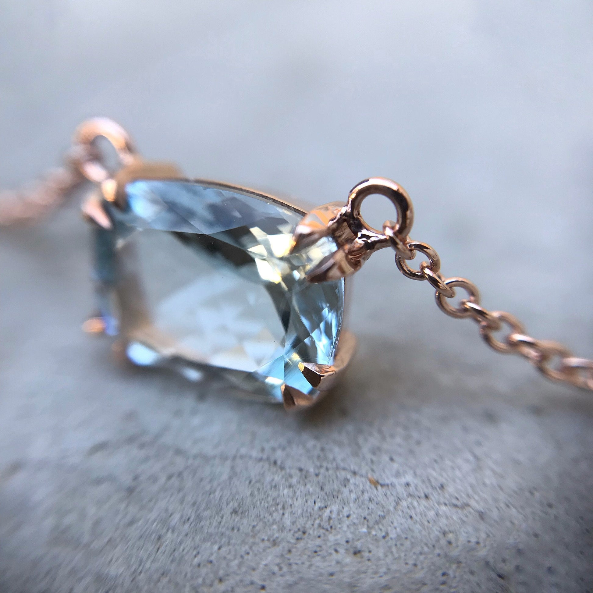 Rosewater Aquamarine Necklace in Gold-necklace-NIXIN-NIXIN