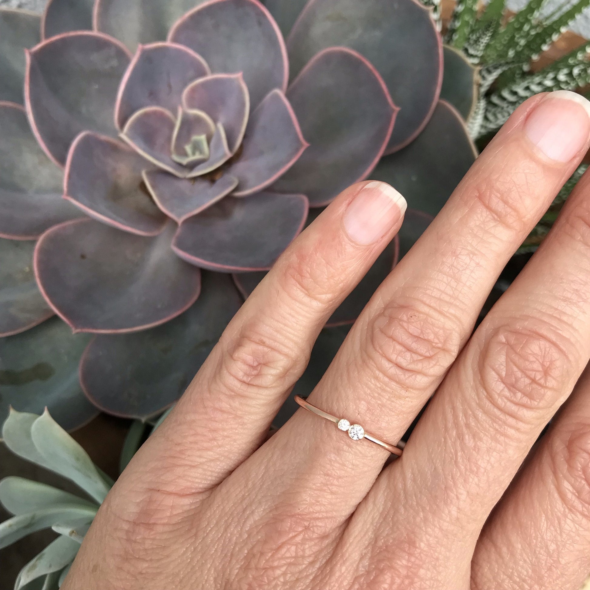 Kissing Diamonds Delicate Gold Ring-ring-NIXIN-NIXIN