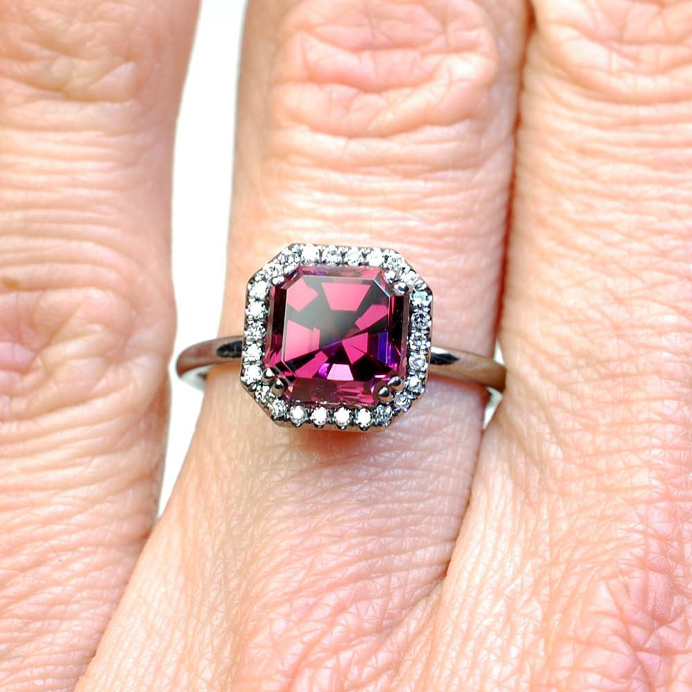 antique raspberry rhodolite garnet ring