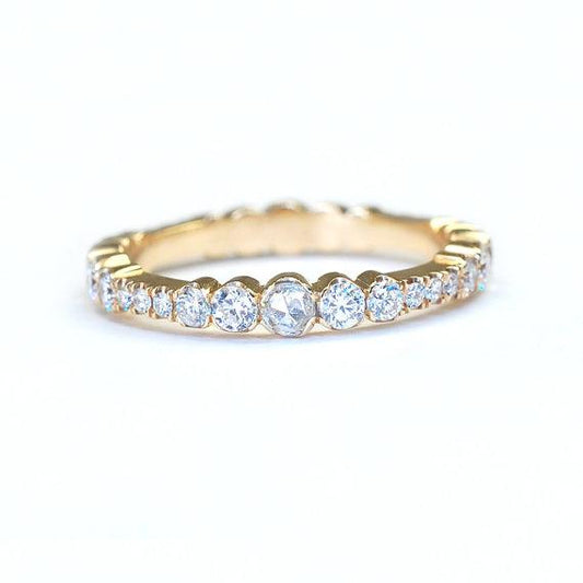 Fleur Gold White Diamond Ring